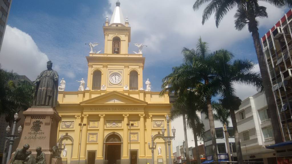 Prefeitura vai recorrer da proibição de missas e cultos