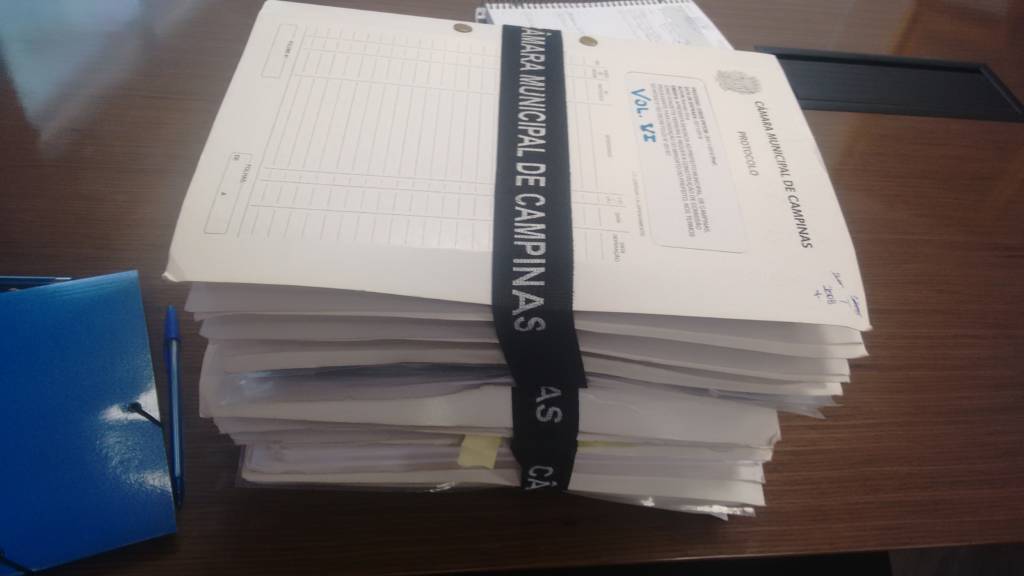 Câmara quer urgência na votação que pode livrar Jonas da cassação