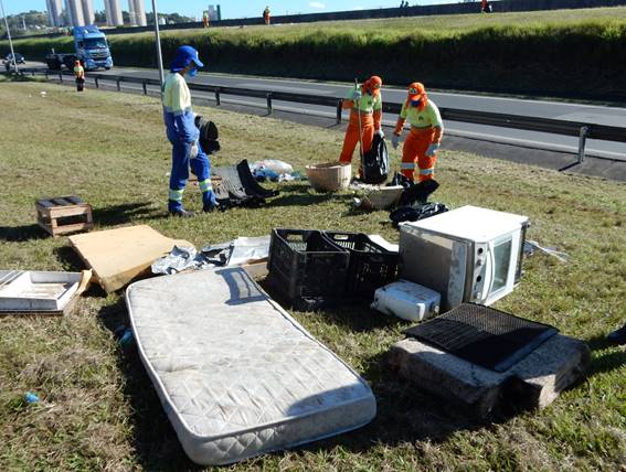 Concessionária intensifica ação contra criadouros de Aedes na Anhanguera, em Campinas