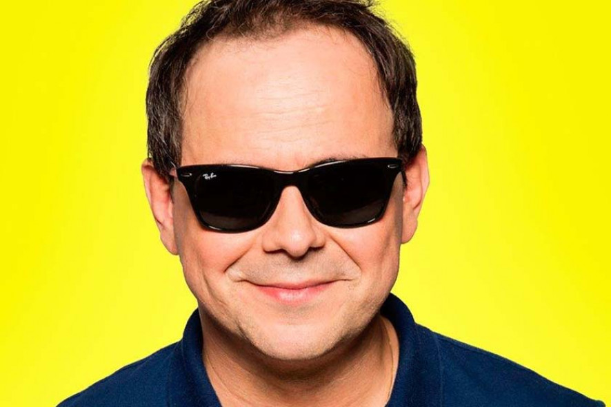 Humorista Carioca traz show ao Teatro Iguatemi Campinas