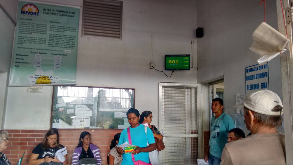 Atendimento nas farmácias de alto custo de Campinas volta a normalidade depois de dia tumultuado