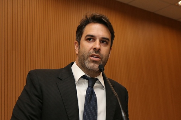 Hossri quer transparência em PL de empréstimo milionário