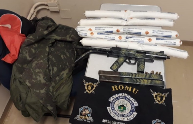 GM de Monte Mor prende um e apreende submetralhadora e dinamite