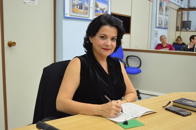 Acusada de furtar roupas, secretária de Nova Odessa pede exoneração