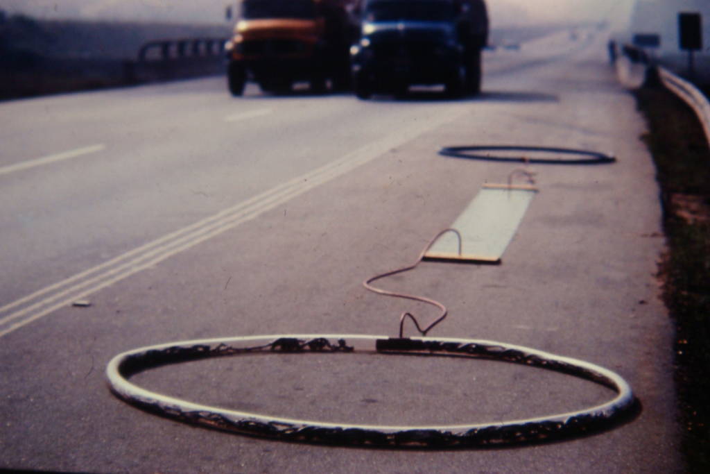 Exposição revisita obra de Marco do Valle na Casa de Vidro