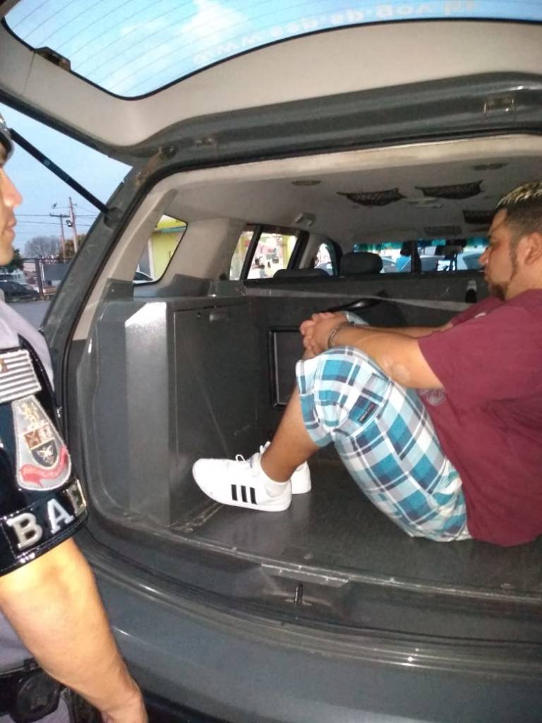 Traficante é preso com mais de 10 quilos de drogas em Campinas