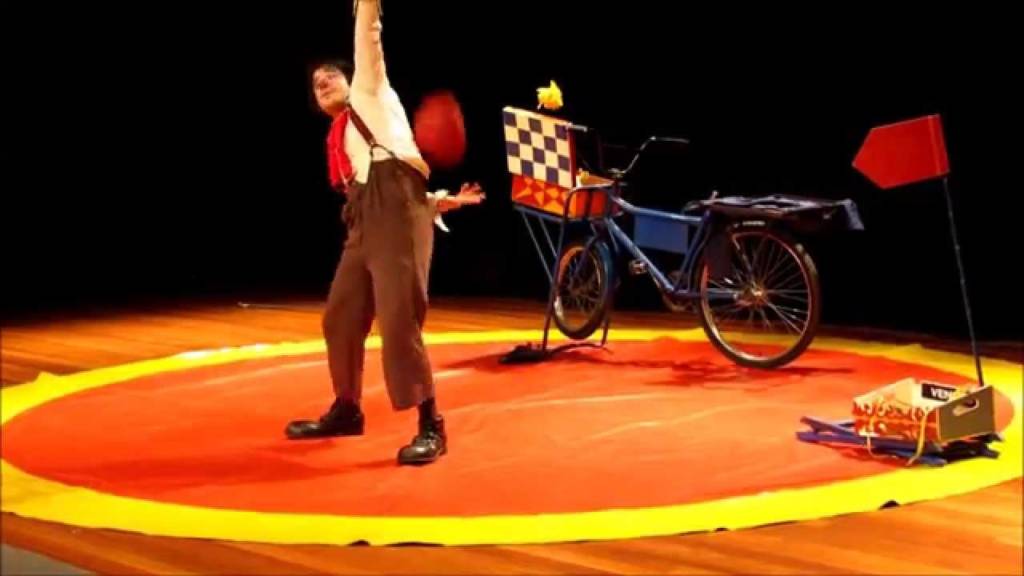 Cia Vangamundo apresenta espetáculo circense pela  1ª vez na RMC