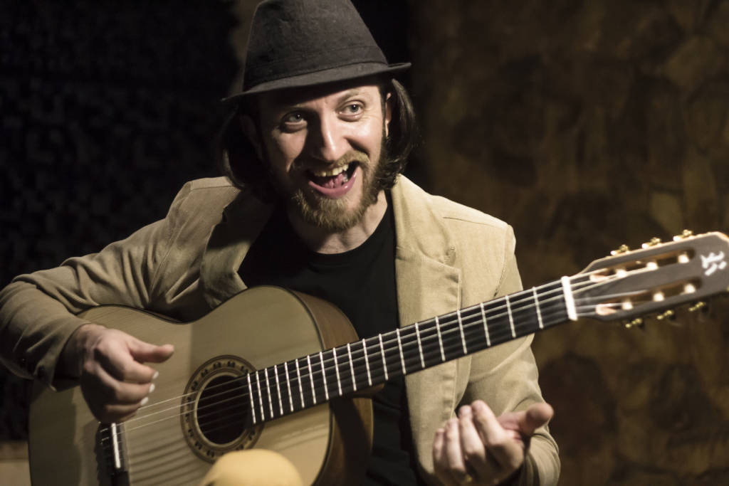 John Mueller faz apresentação única  neste sábado em Campinas