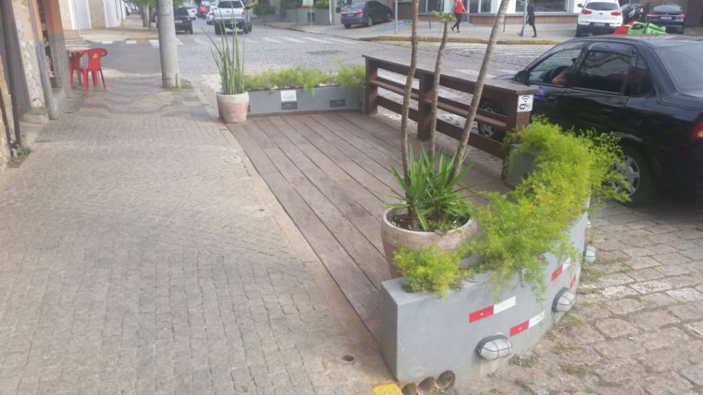 Justiça determina demolição de parklet no Cambuí