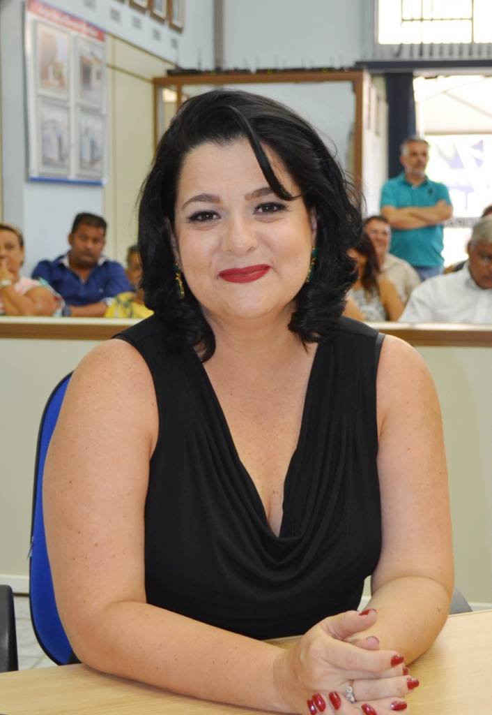 Processo contra vereadora acusada de furto é suspenso por dois anos