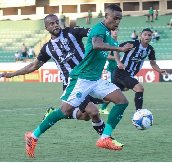 Guarani estreia com empate na Série B