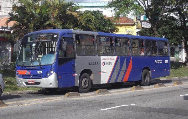 EMTU divulga regras para revalidação e requisição de passe livre