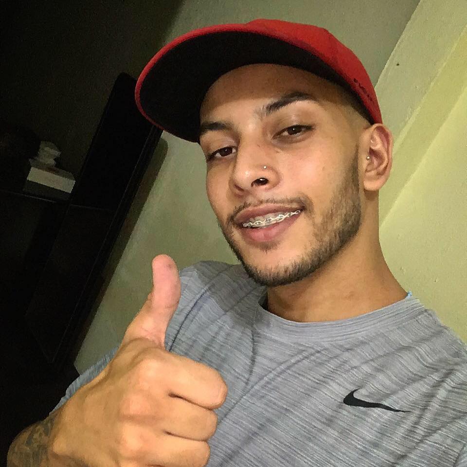 Suspeito de matar jovem em frente à casa noturna se entrega; Intenção era disparar contra fachada do estabelecimento