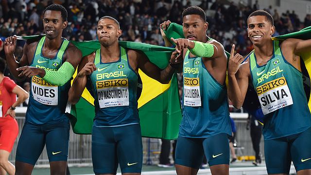 Brasil desbanca Estados Unidos e leva título inédito em mundial de atletismo
