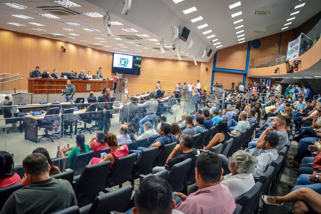 Câmara de Campinas aprova reajuste de vale refeição, que será estendido aos funcionários comissionados