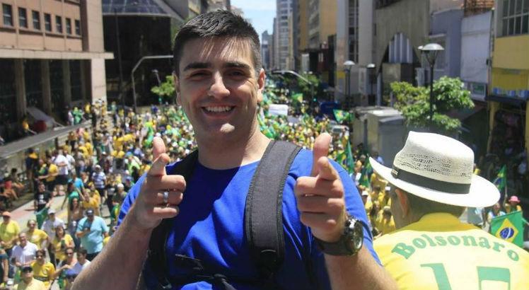 Mulher agredida por MC Reaça tem quadro estável e hospital descarta gravidez