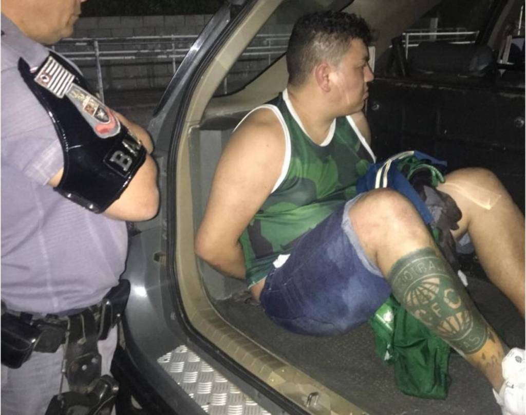 Torcedor do Coritiba é detido após partida contra o Guarani