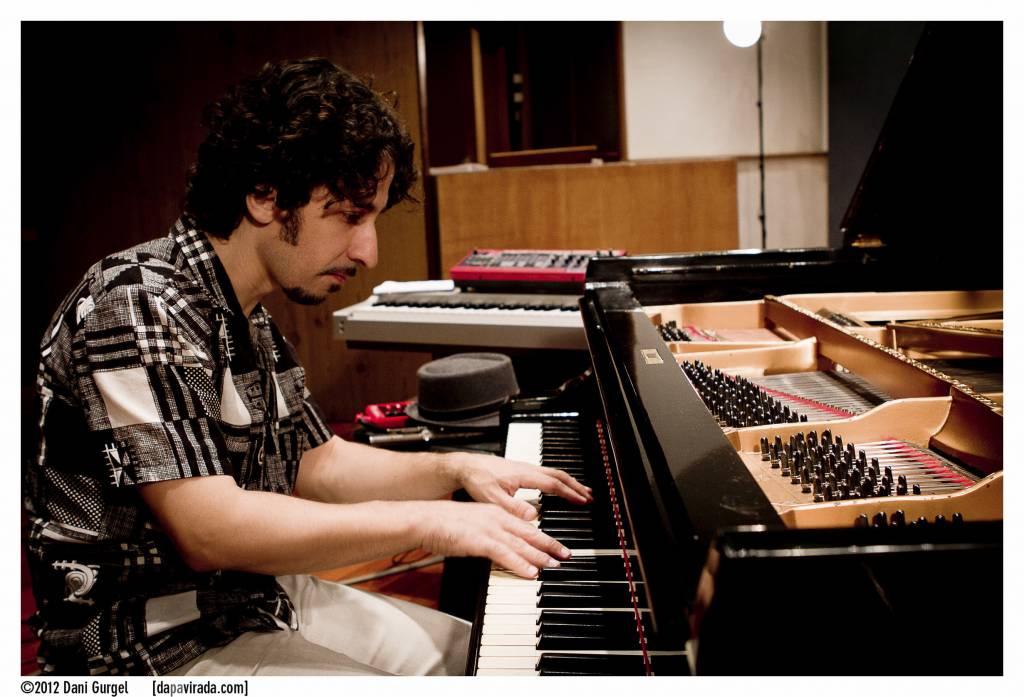 André Marques lança seu 18º álbum nesta quinta-feira no Sesc