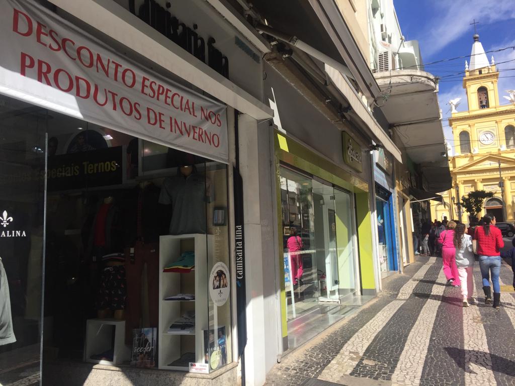 Carga tributária nos presentes desestimula consumo no Dia dos Pais