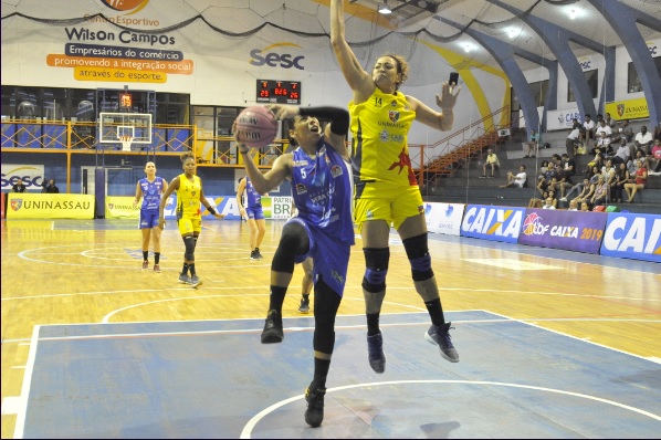 Campinas perde a primeira semifinal da Liga de Basquete
