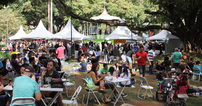 “Chefs Campinas” agita Praça Carlos Gomes com gastronomia e boa música