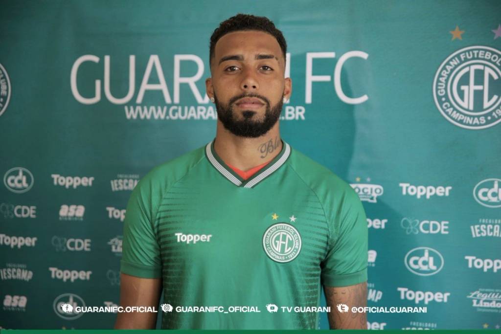 Lateral Inácio rescinde contrato com o Guarani