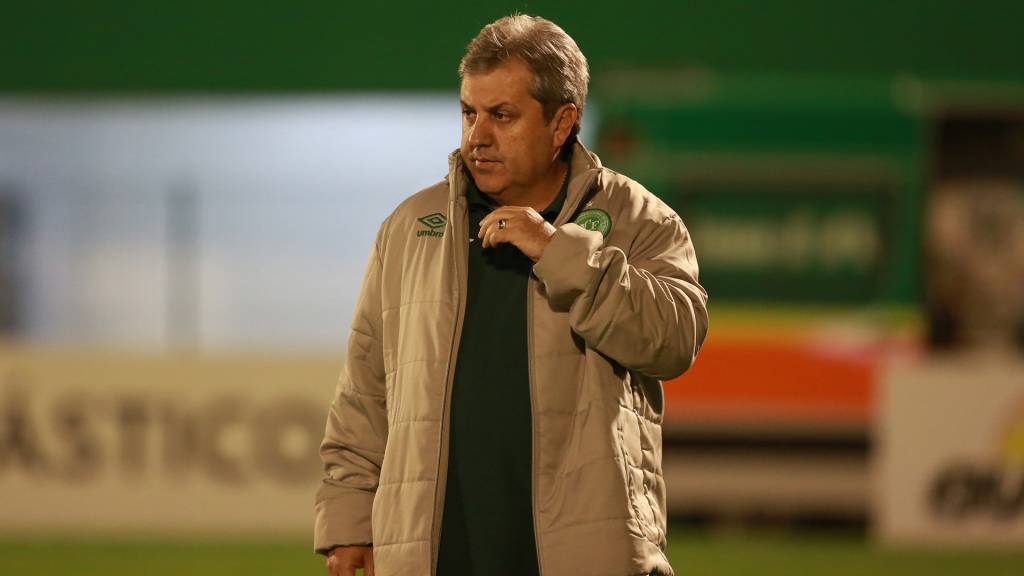 Guarani se reúne com empresário de Gilson Kleina