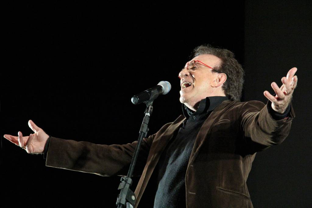 Moacyr Franco se apresenta no Castro Mendes em setembro