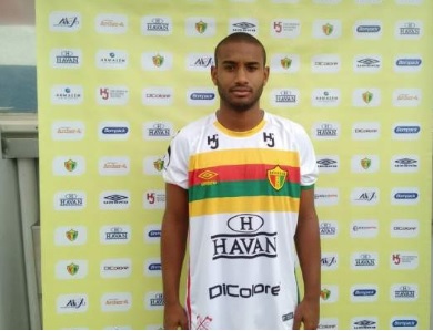 Campeão da Série D, lateral Edílson reforça a Ponte Preta