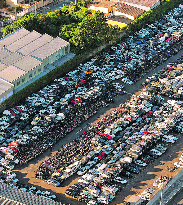 Condutor campineiro paga taxas mais altas que as praticadas na capital