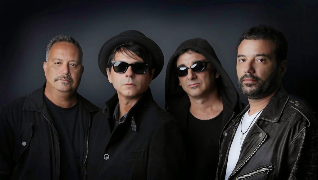 Uns e Outros com o hit Carta aos Missionários