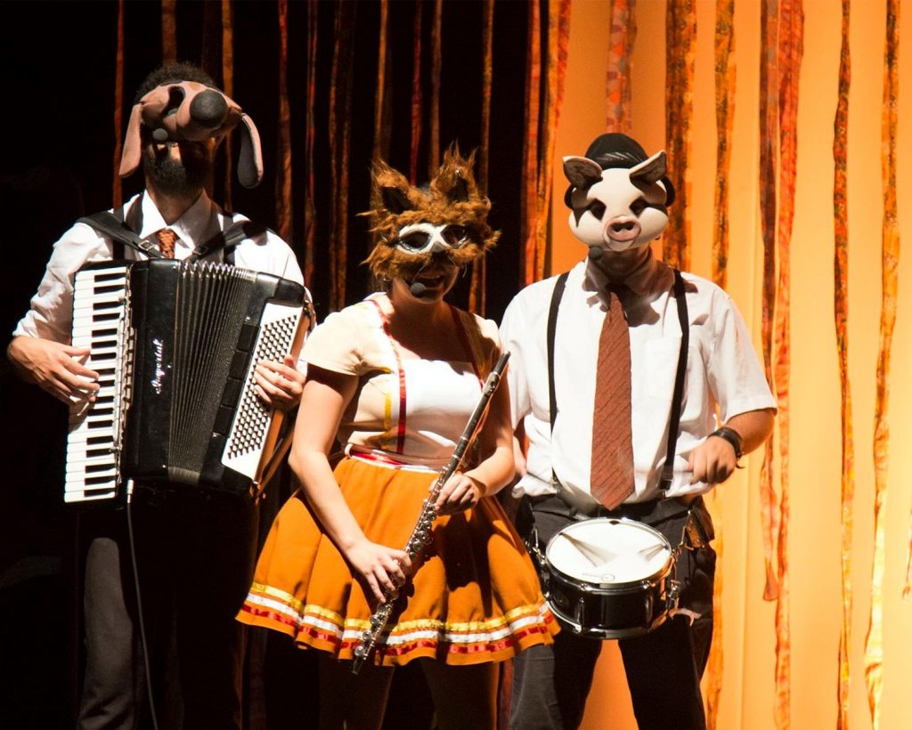 Projeto Pequeno espectador do Sesc apresenta a história do boi que queria voar