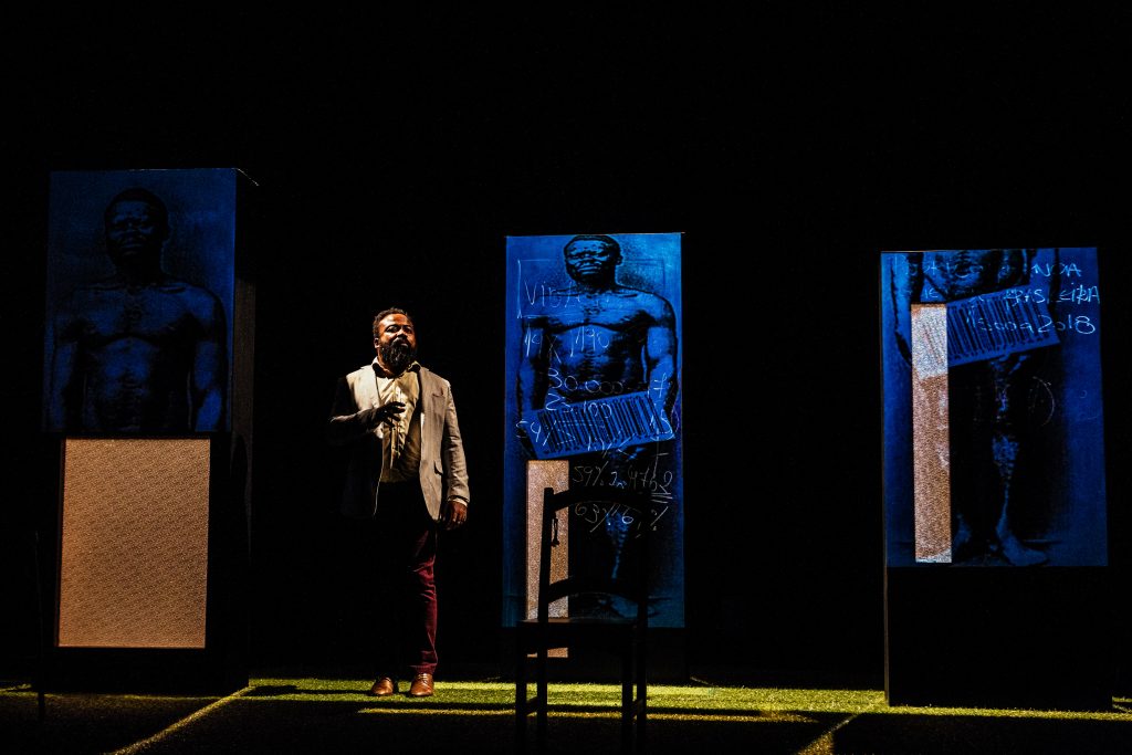 Espetáculo baseado em livro de Marcelino Freire será  encenado no palco do Sesc Campinas