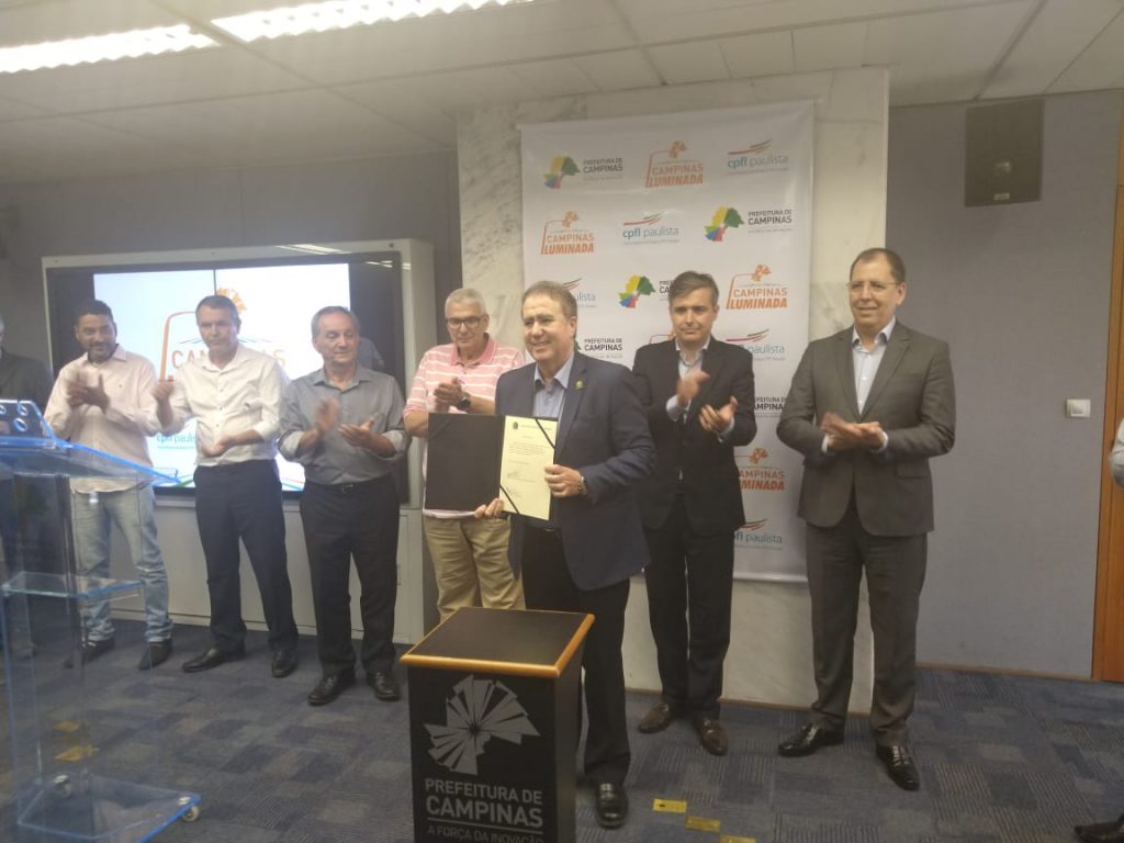 Campinas terá 33 mil novos pontos de iluminação