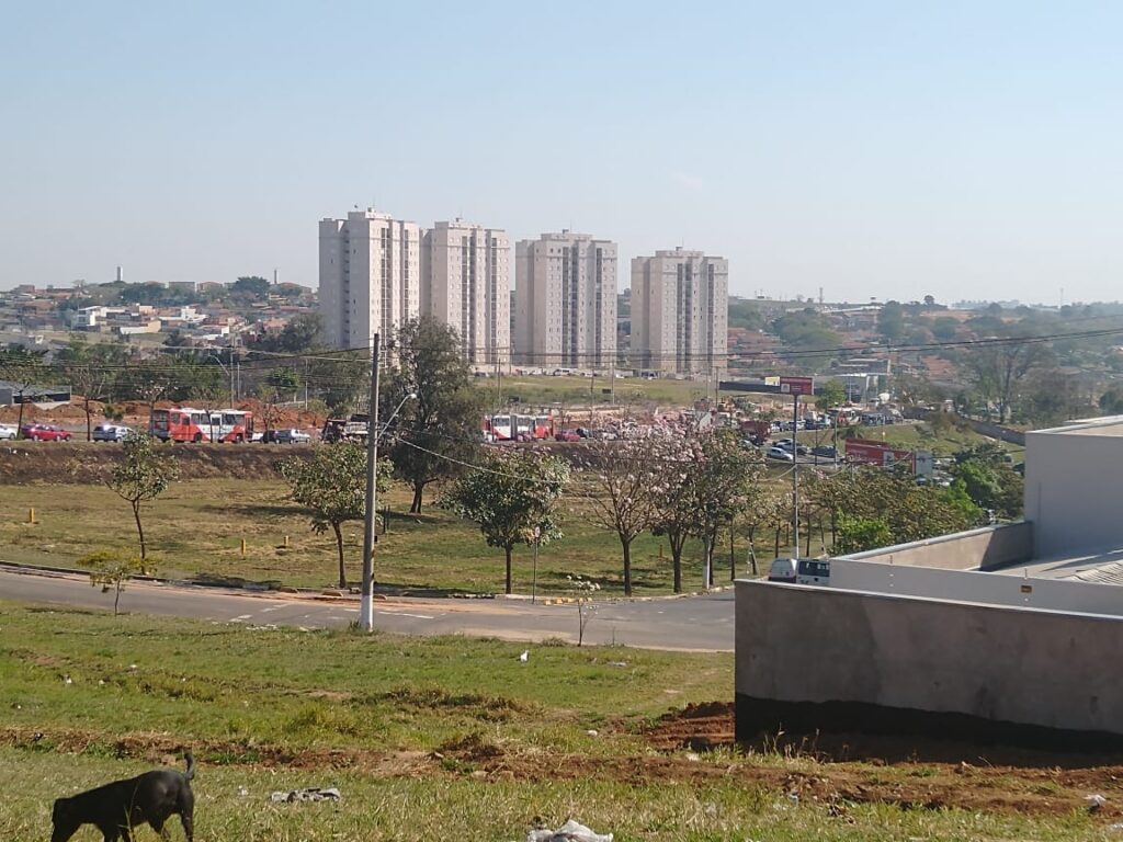 Obras do BRT complicam o acesso para o Hospital da PUC