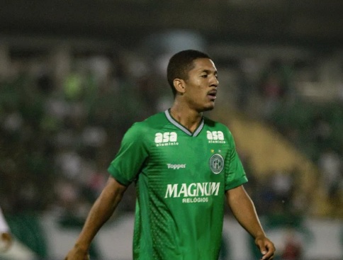 Santos  volta a se interessar pelo atacante Davó