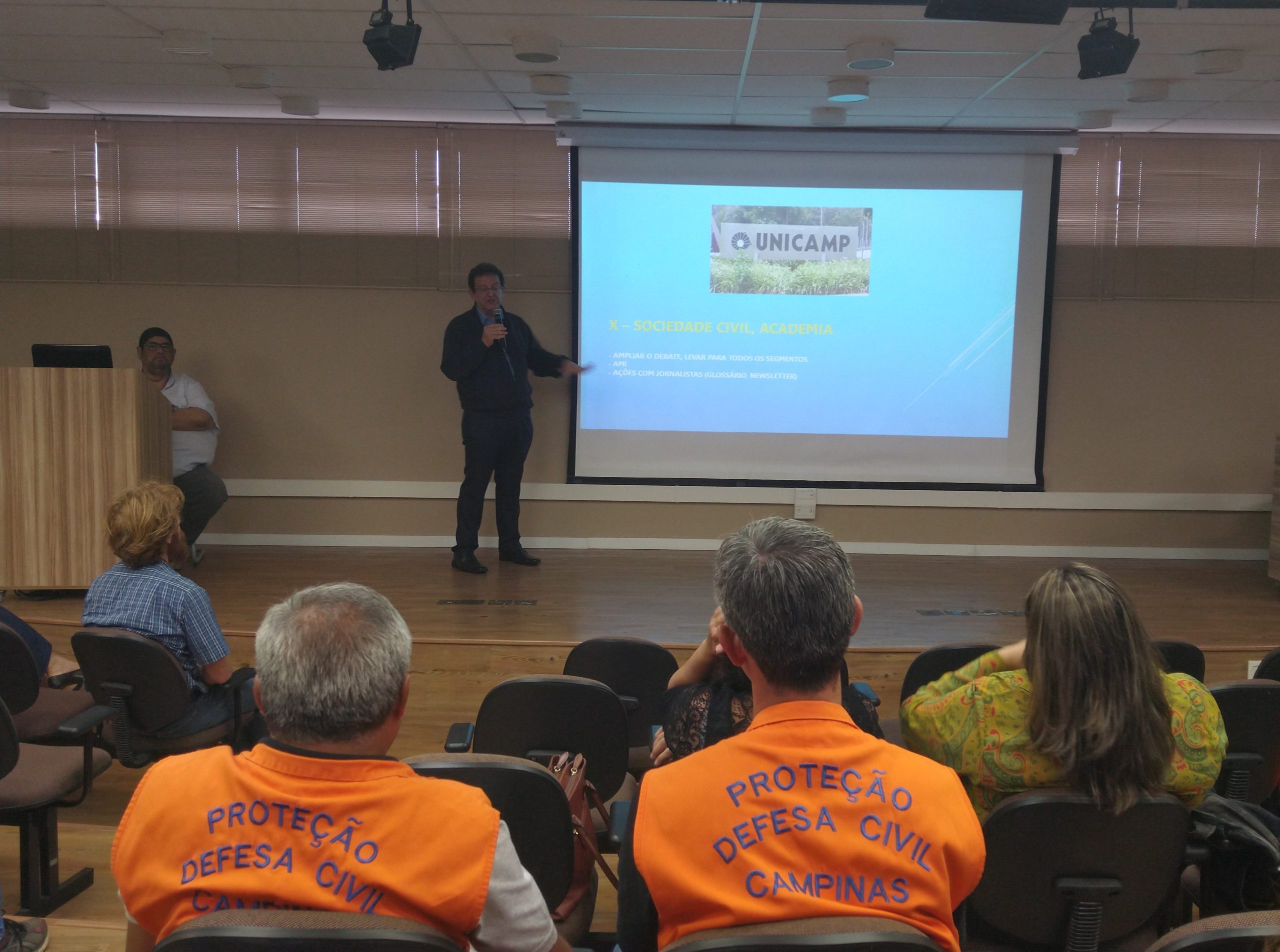 Unicamp debate efeitos da fake news na meteorologia