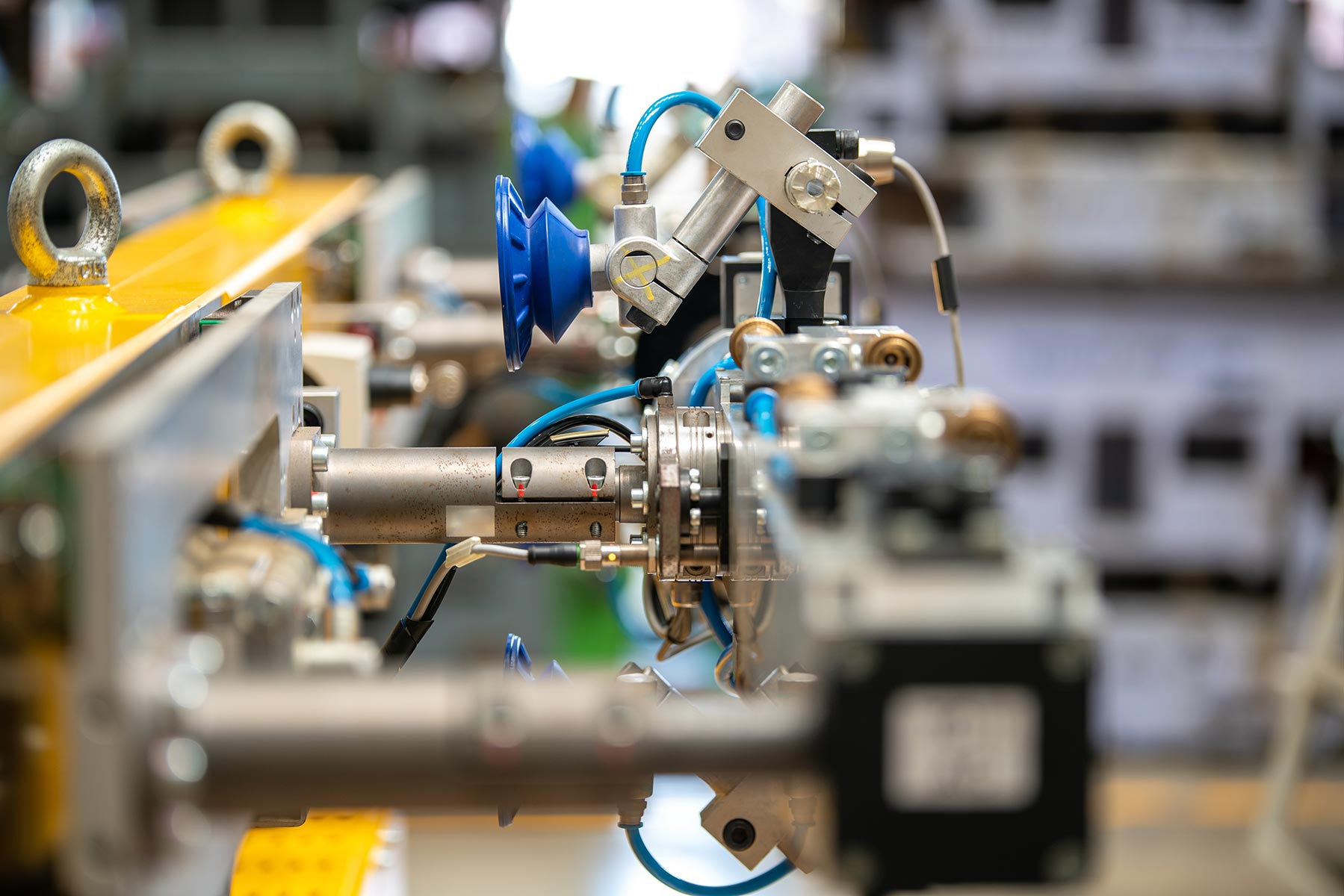 O que é melhor: perder seu emprego para um robô ou para outro ser humano?