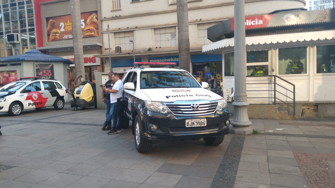 Ação conjunta fecha três lojas de celulares em Campinas