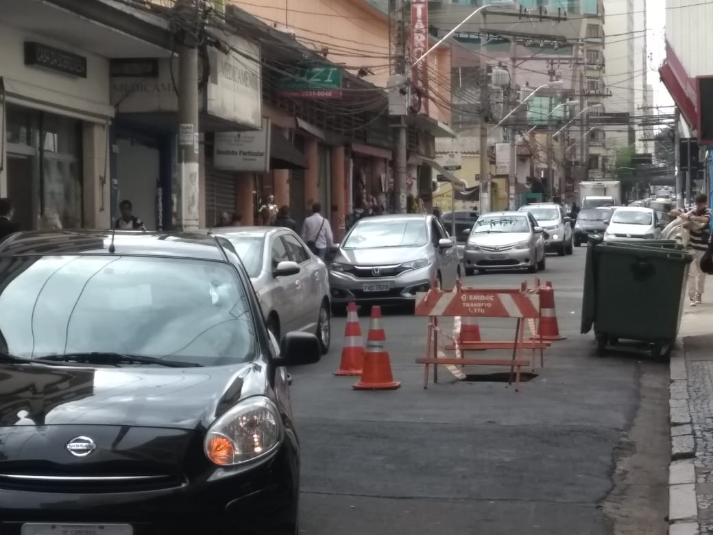 Trecho da Barão de Jaguara tem bloqueio até às 17h