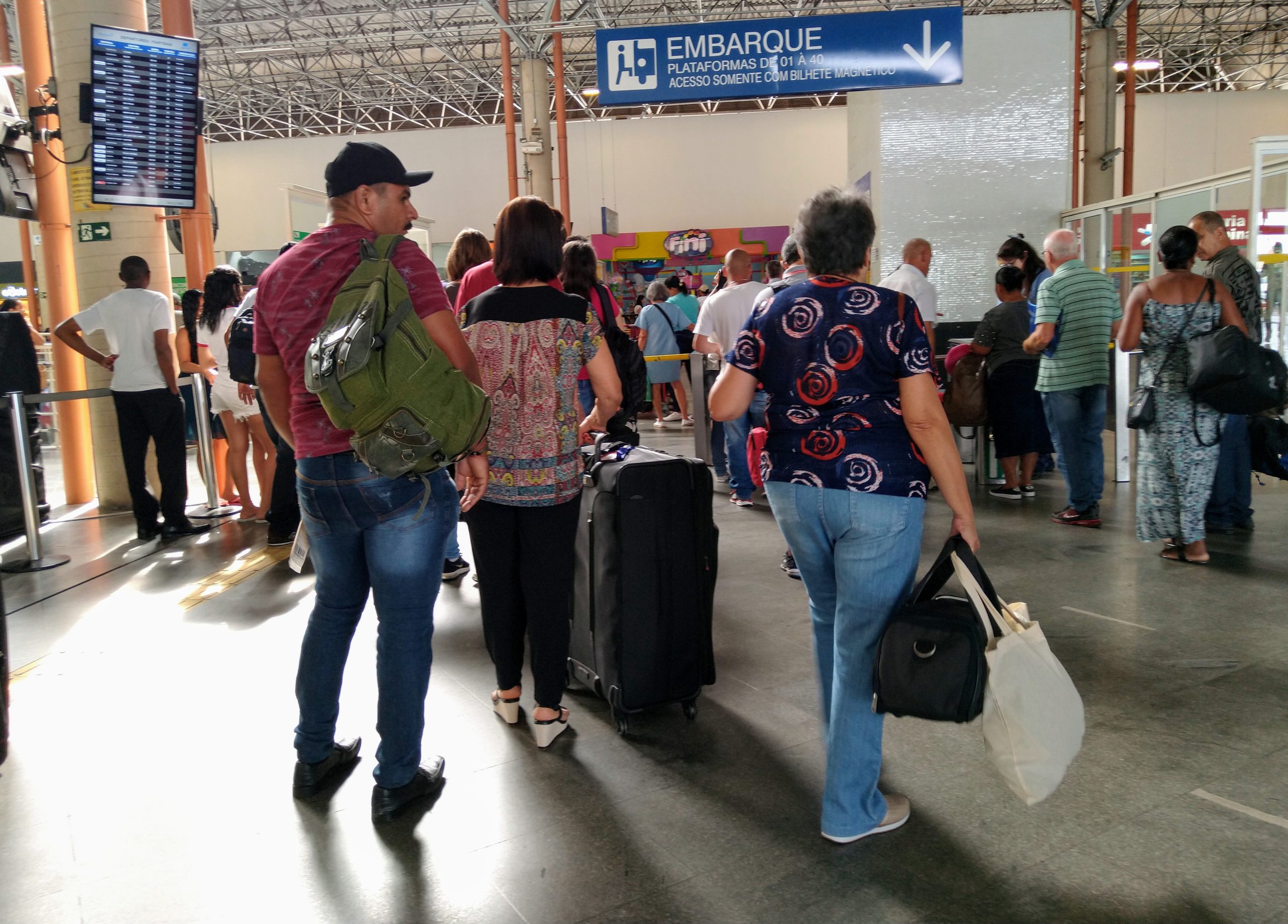 Rodoviária espera 195 mil passageiros no Natal