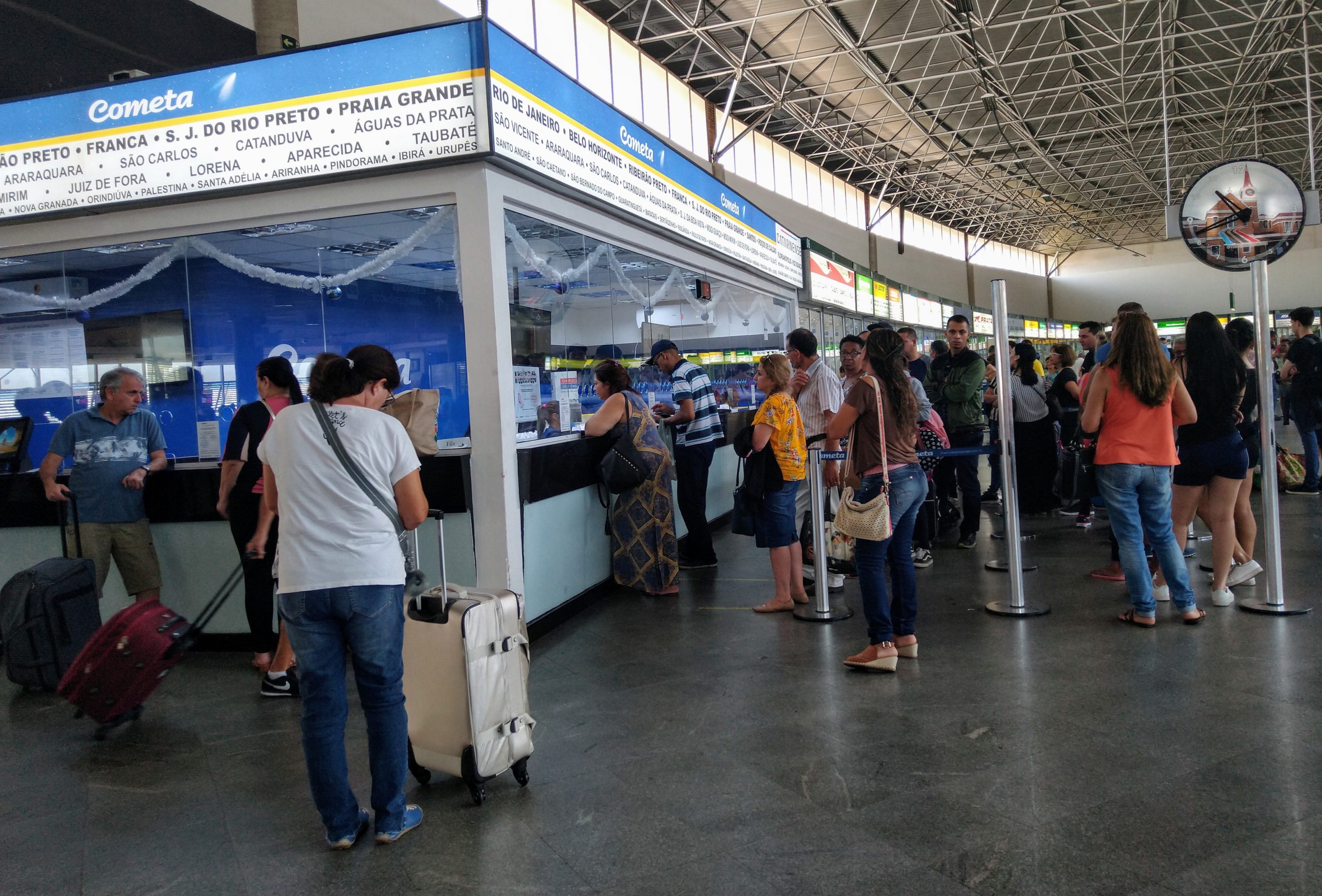 Rodoviária estima 174 mil passageiros no réveillon