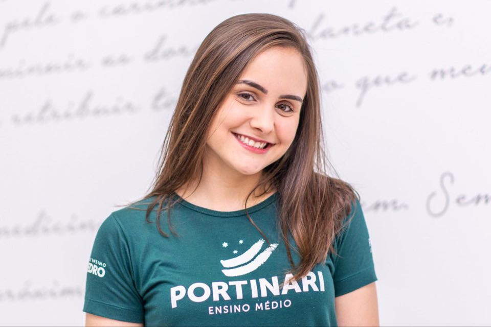 Aluna de Limeira atinge nota máxima na redação do Enem