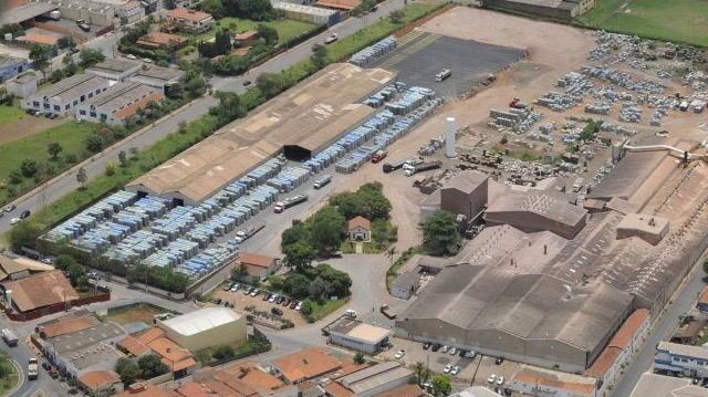 Cerâmica demite funcionários e paralisa produção