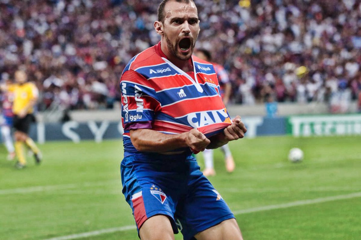 Ponte Preta desiste de Marlon e vai procurar outro meia