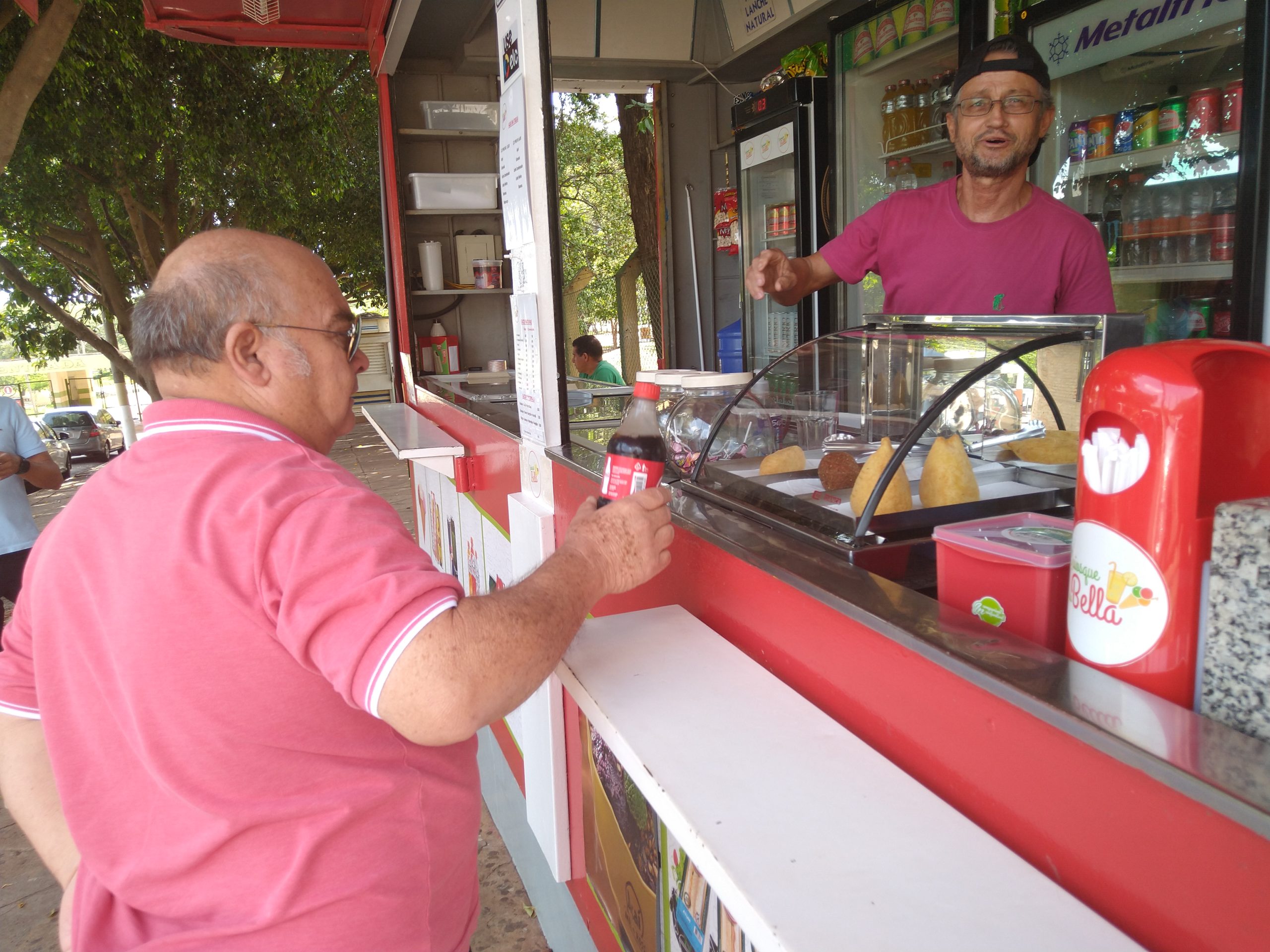 Vereador quer frutas no comércio de áreas de lazer