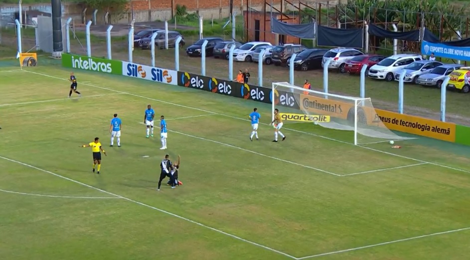 Com gols de João Paulo e Roger, Ponte avança na Copa do Brasil