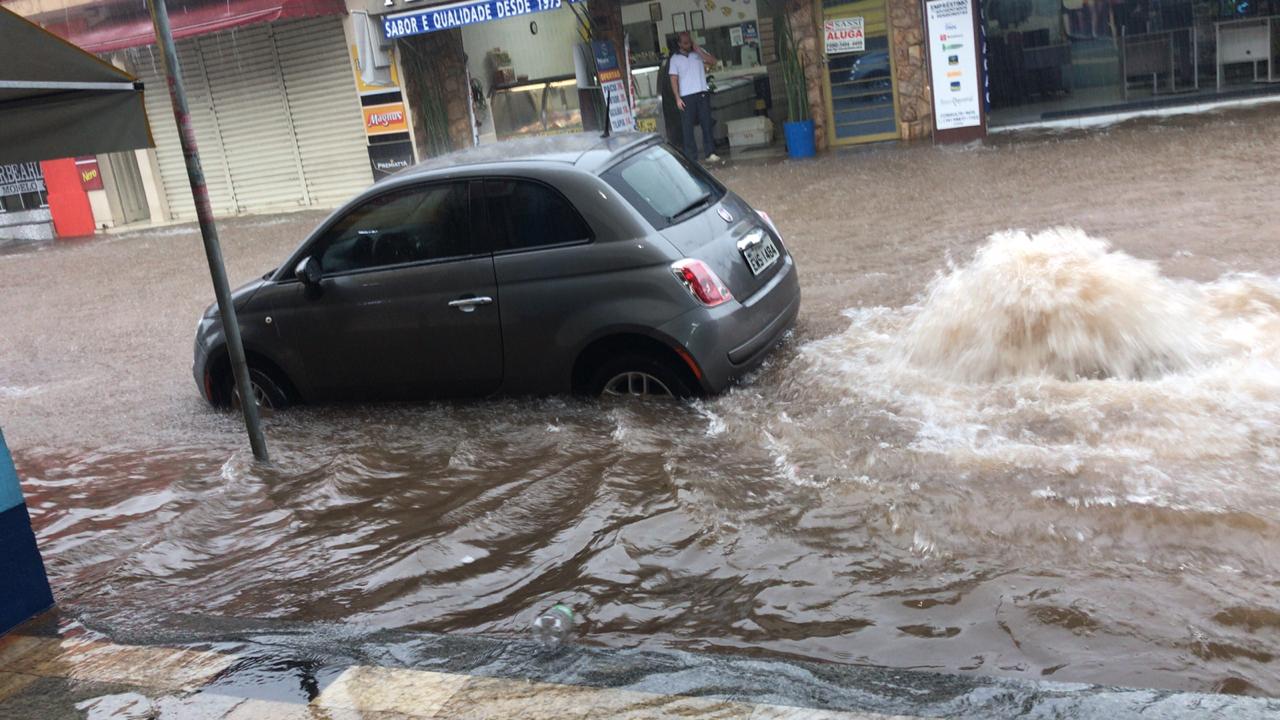 Limeira tem mais de 100 mm de chuva em 48 horas