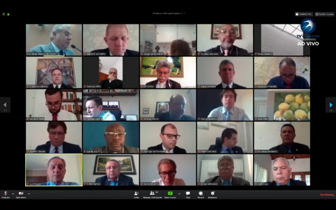 Câmara realiza primeiras votações online da história