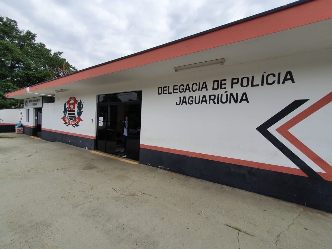 Homem é preso tentando furtar peças de picanha